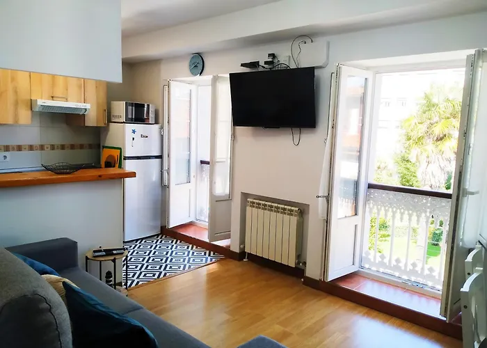 La Casina De Hugo Con Terraza * Luanco